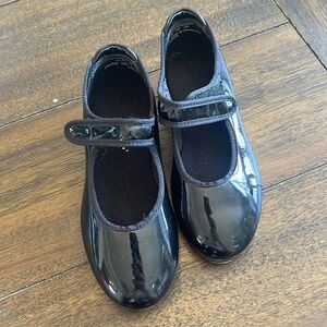 Theatricals Black lace Tap Shoes, Size 10.5